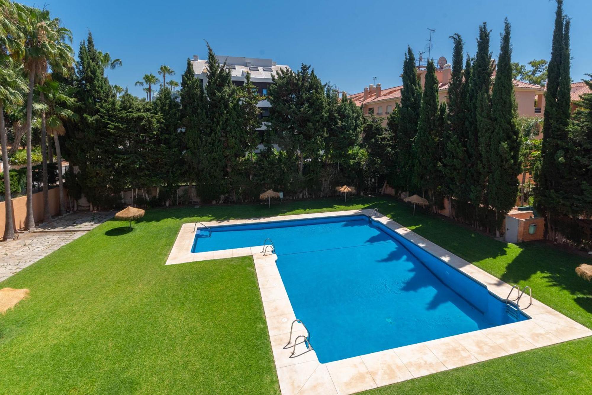 Cabopino Duplex, Swimming Pool, Beach 5Min Away, Chill Out Terrace And High-Speed Wifi มาร์เบยา ภายนอก รูปภาพ